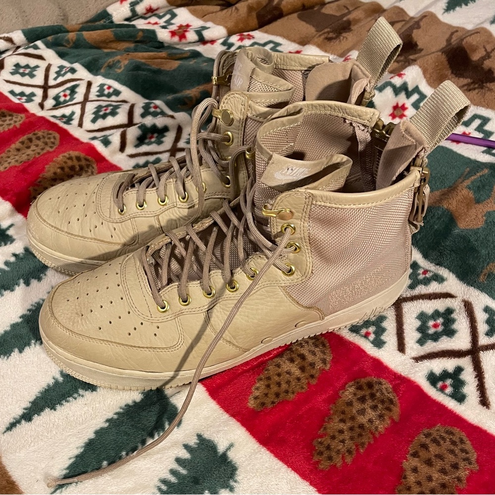 Nike Sf Af1 Mid